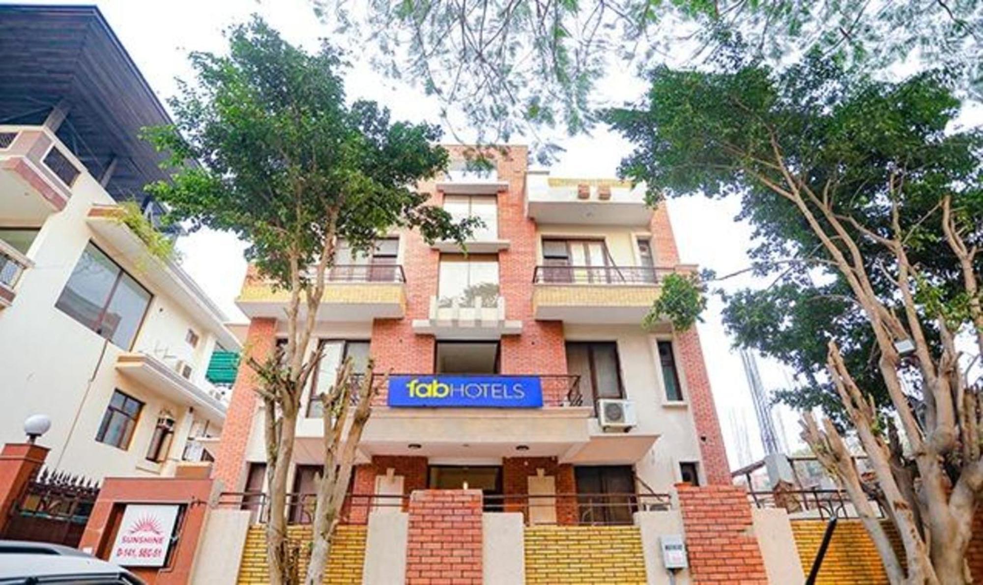 Fabexpress Ap International Hotel Noida Luaran gambar
